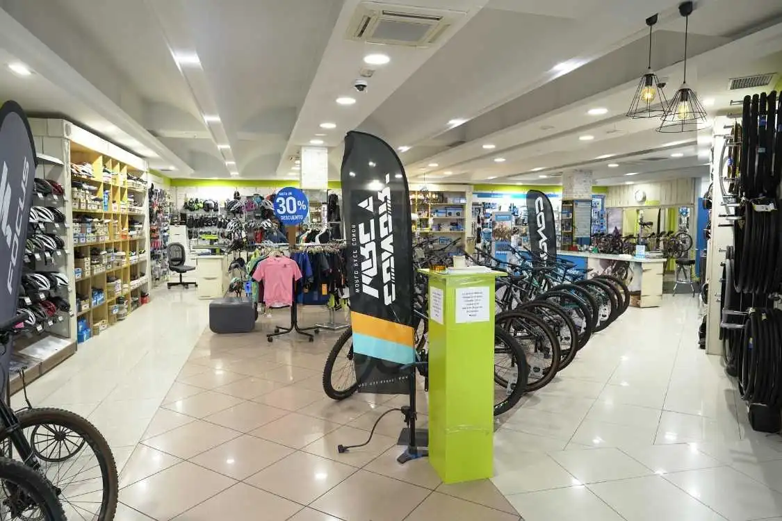 Nuestra tienda en Valladolid Bicicletas Carril Bici. vista interior